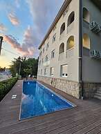 Villa Gaj