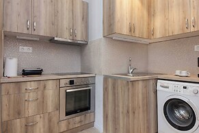 Fresh Exarcheia Studio w Balcony & Style