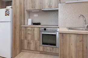 Fresh Exarcheia Studio w Balcony & Style