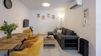 Cheli apartments by Airstay