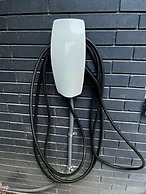 Modern Notre Dame Get Away 1614