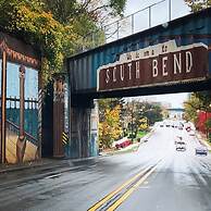 Modern Home Just Mins to Notre Dame 52723