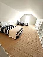 3 Bedroom Home 7 Blocks From ND Firepit 54231