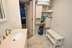 Extra Entertainment Space Just 7 Blocks to ND Campus 54211