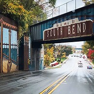 Extra Entertainment Space Just 7 Blocks to ND Campus 54211