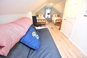 Extra Entertainment Space Just 7 Blocks to ND Campus 54211