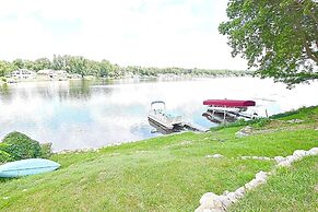 The Chicken Coop a Modern Riverfront Oasis 908