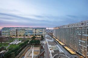 Paris luxury apartment Eiffel Tower View