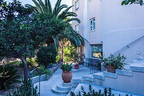 Casa nel Giardino della Neapolis