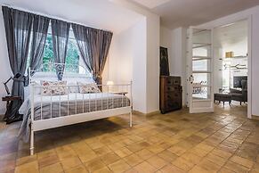 Casa nel Giardino della Neapolis