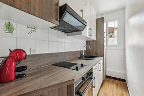 Paris 1BR in front of Montparnasse Tower