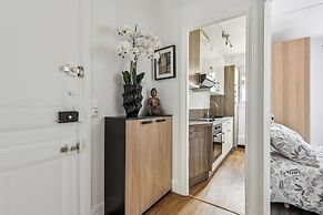 Paris 1BR in front of Montparnasse Tower