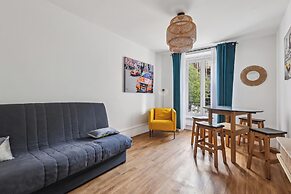 Paris 1BR in front of Montparnasse Tower