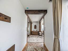 Uma Residence & Suites