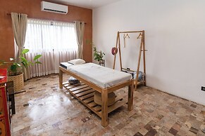 Uma Residence & Suites