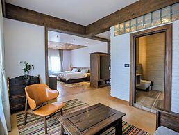 Uma Residence & Suites