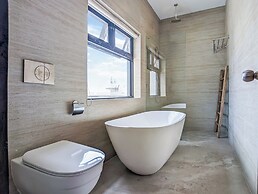 Uma Residence & Suites