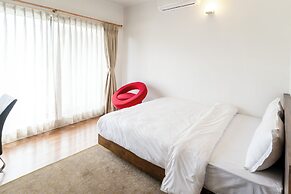 Uma Residence & Suites