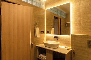 Uma Residence & Suites