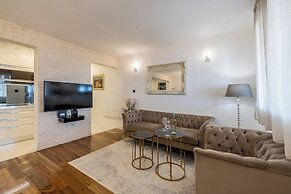 Amigo 2-Bedroom Luxury Suite - Seaview