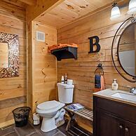 Pigeon Forge I Hot tub I Theatre I Walk to Parkway