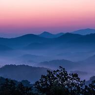 Pigeon Forge I Hot tub I Theatre I Walk to Parkway