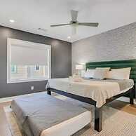 Spacious 4BR Minutes From Broadway- Sleeps 14