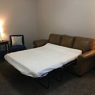 Windsor Park Pad apt 2 min to Mass Ave With AC