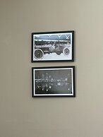 Windsor Park Pad apt 2 min to Mass Ave With AC