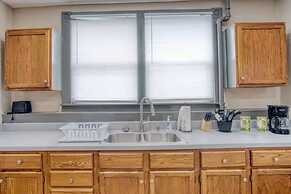 Artistic 1BR - APT - Near Downtown Mass Ave