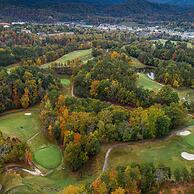 Minutes to Parkway I Pigeon Forge Sleeps 14 5BR