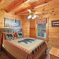Minutes to Parkway I Pigeon Forge Sleeps 14 5BR