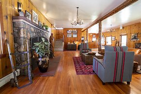 Camp Richardson Historic Resort