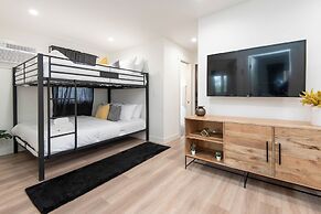 Fun 5BR House Near DTLA