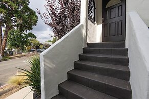 Fun 5BR House Near DTLA