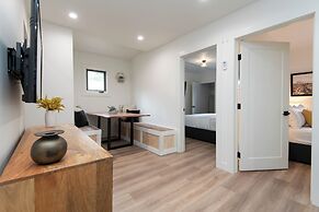 Fun 5BR House Near DTLA