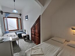 Maria Eleni Guesthouse