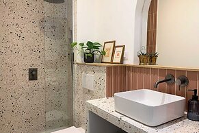 Home Chic Home Les Suites de La Comédie