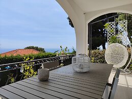 Strada Delle Colline 9 by Tempovacanza