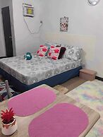 Graceysplace at urban decay tipolo