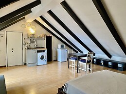 Casa Milano - S. Alessandro 3 - Check-in in via Lupetta 5