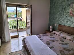 Cozy Apartment in Taormina for 4 Guests - Fondachello