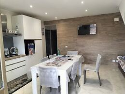 Cozy Apartment in Taormina for 4 Guests - Fondachello