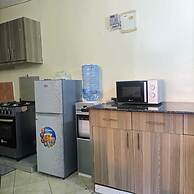 Lux Suites The Almond Apartments Ruaka