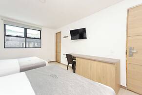Novus Laureles