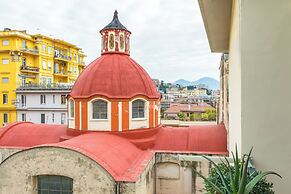 Colonna Classic Style Apartment