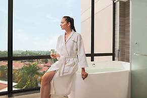 Courtyard By Marriott Goa Colva