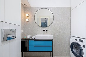 Family Apartment in Center by Renters