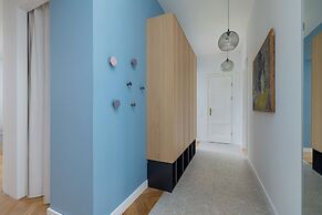 Family Apartment in Center by Renters