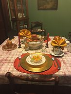 1873 Victorian Rose B & B